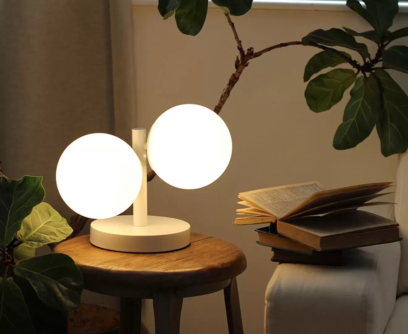 003375 TINY GLASS TABLE LIGHT