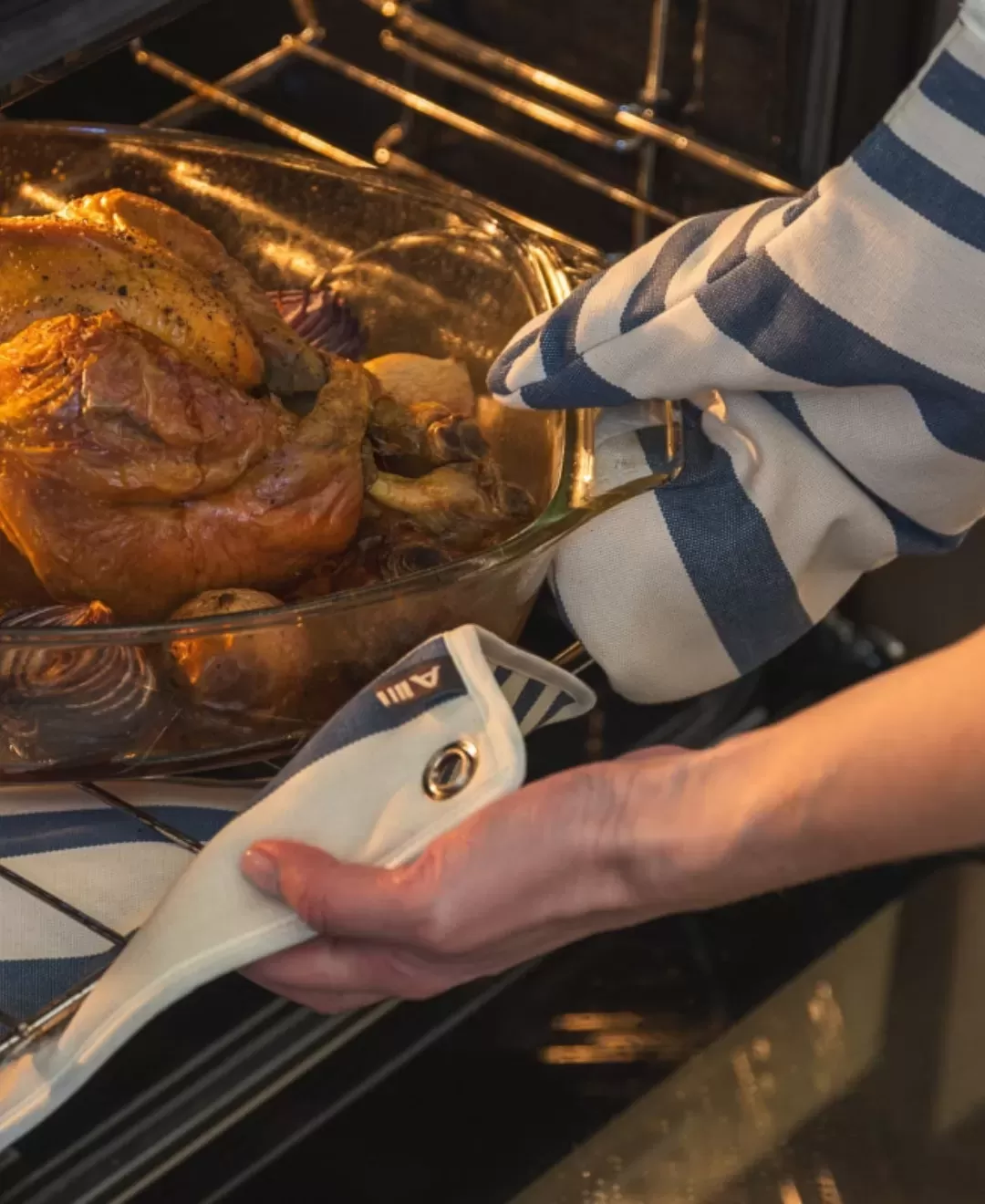 ARTIGA_Oven Mitten 30x19cm - Adour