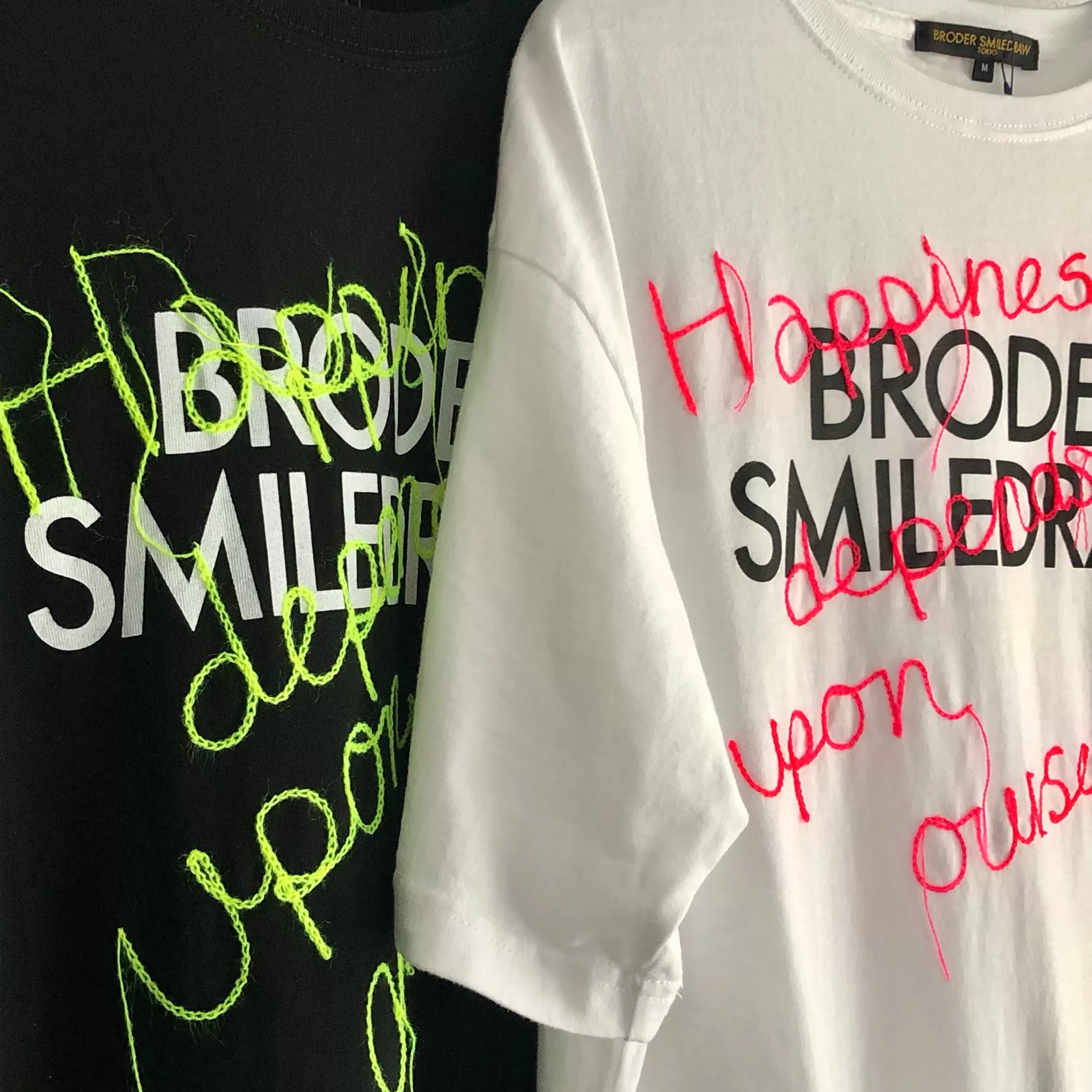 Broder Print×ハンドル刺繍Teeシャツ