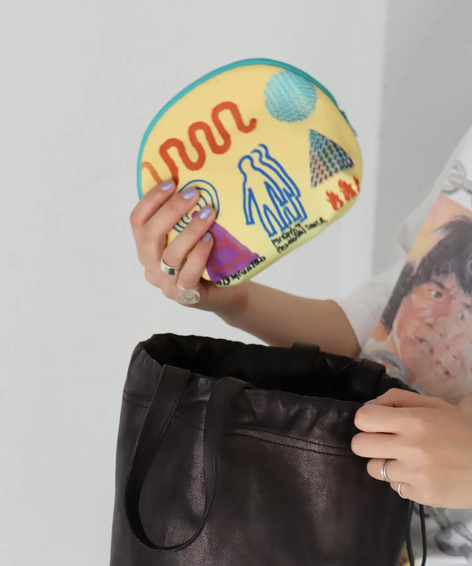 プリント ポーチ