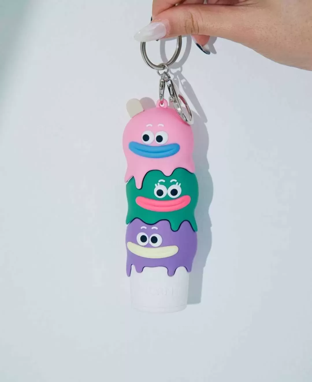 モバイルバッテリー　アイスクリーム　5000ｍAh