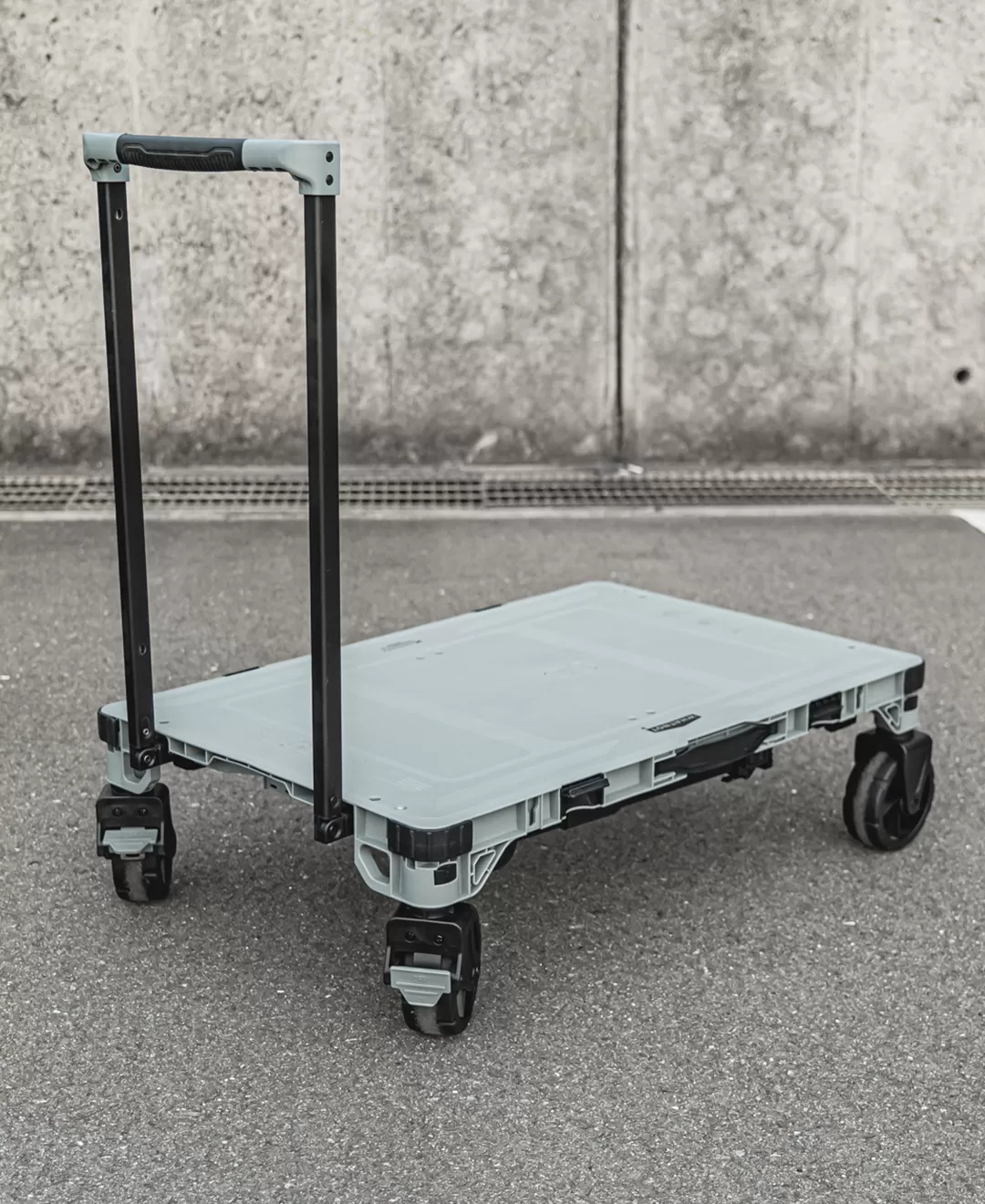 フラットカートダイニング