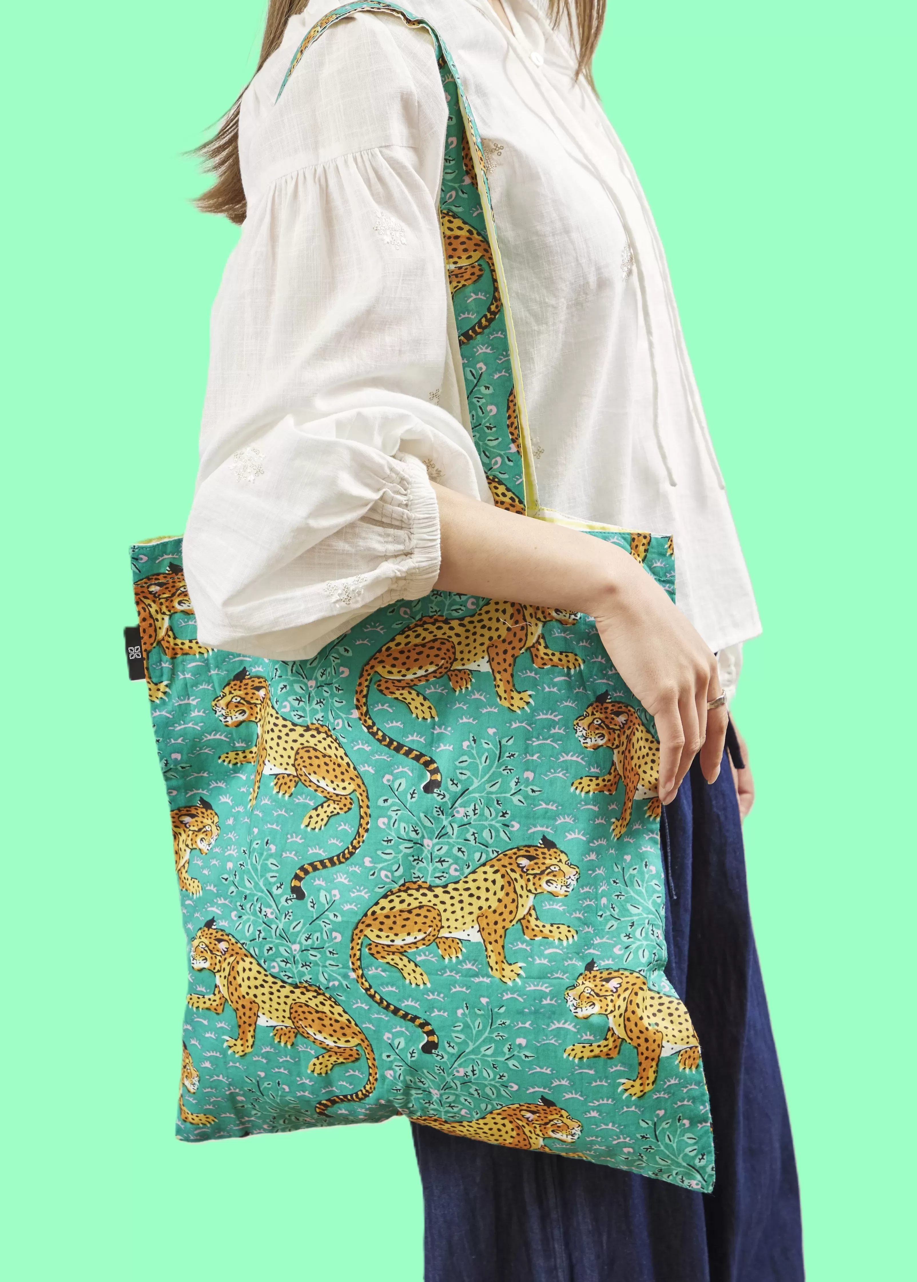 アニマルプリントショッピングバッグ