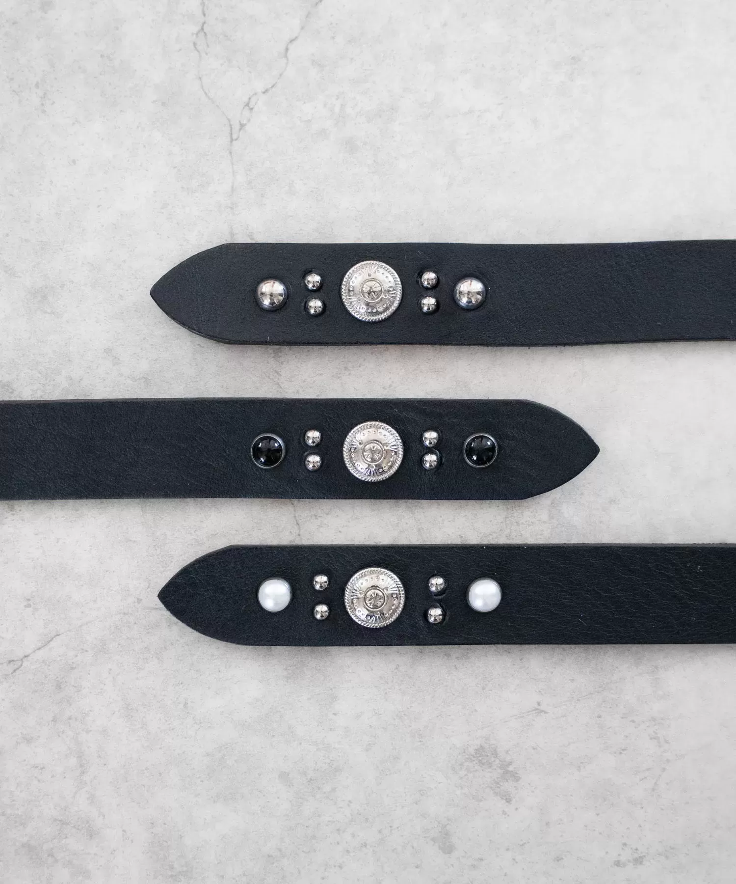 スタッズロングベルト