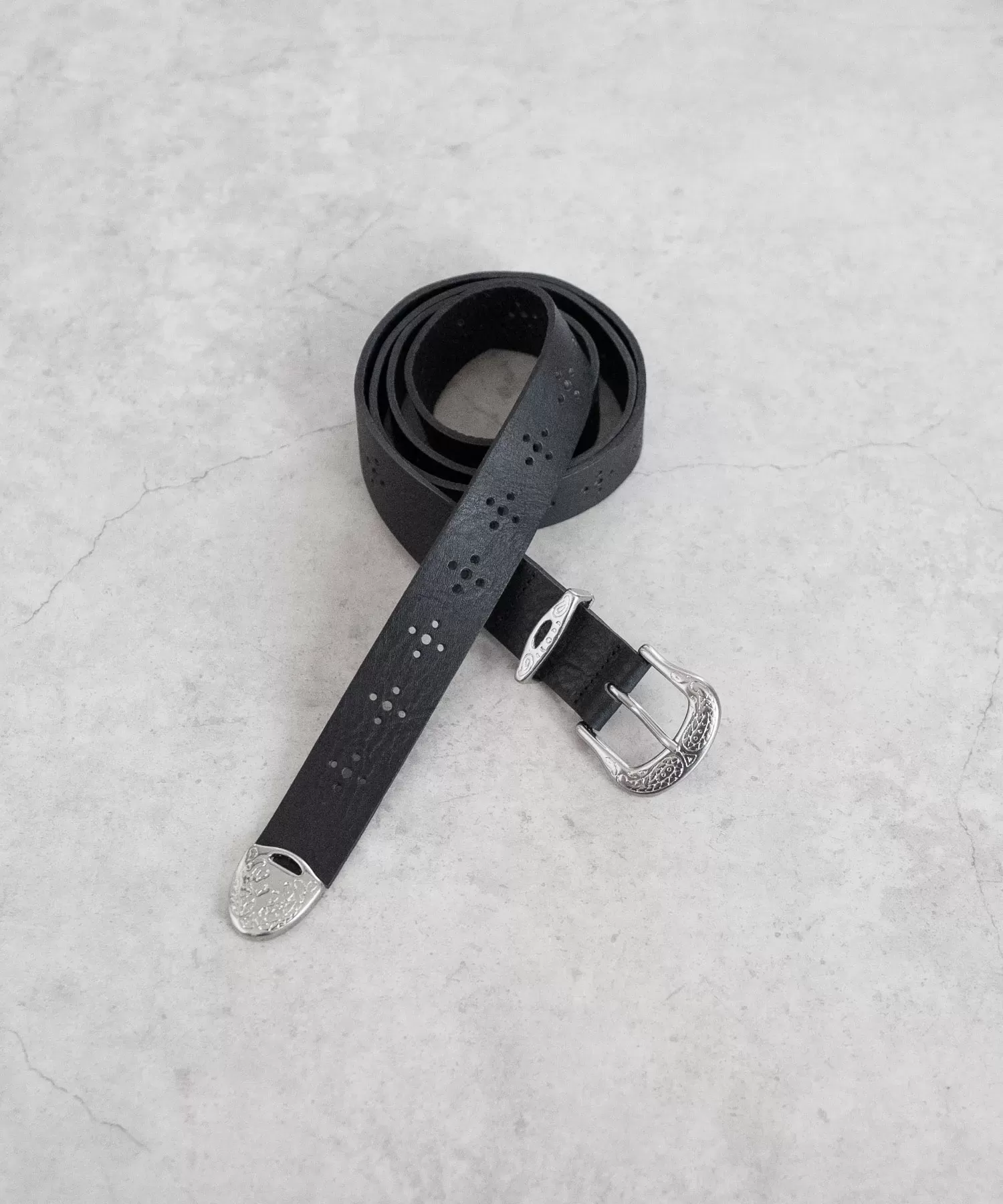 ウエスタン×メダリオンロングベルト