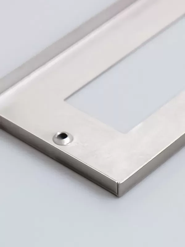 HS3753 ステンレスコンセントプレート