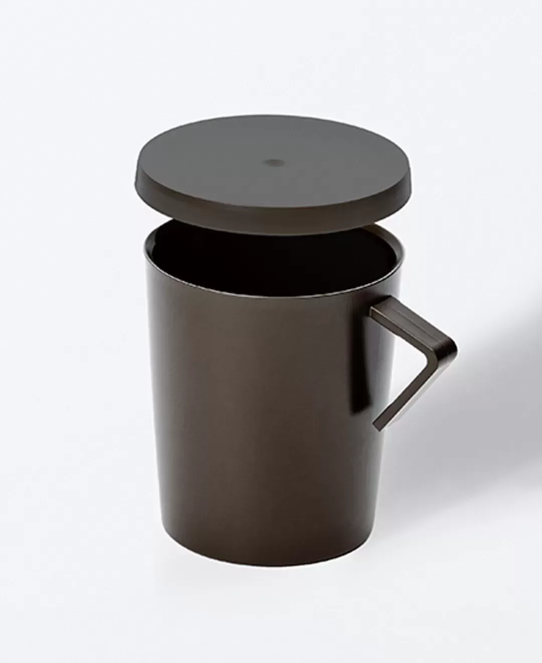 ネスト　ジャグマグ M　フタ付き　ブラウン