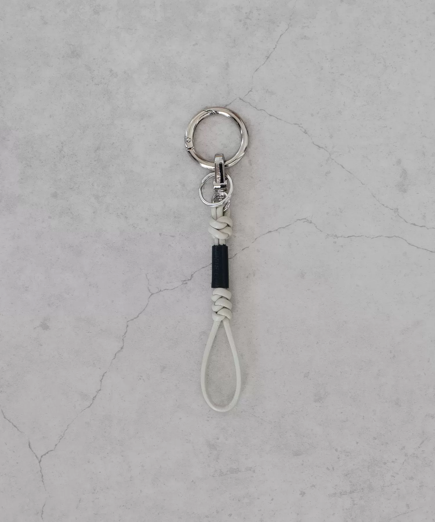 レザーブレード　キーストラップ