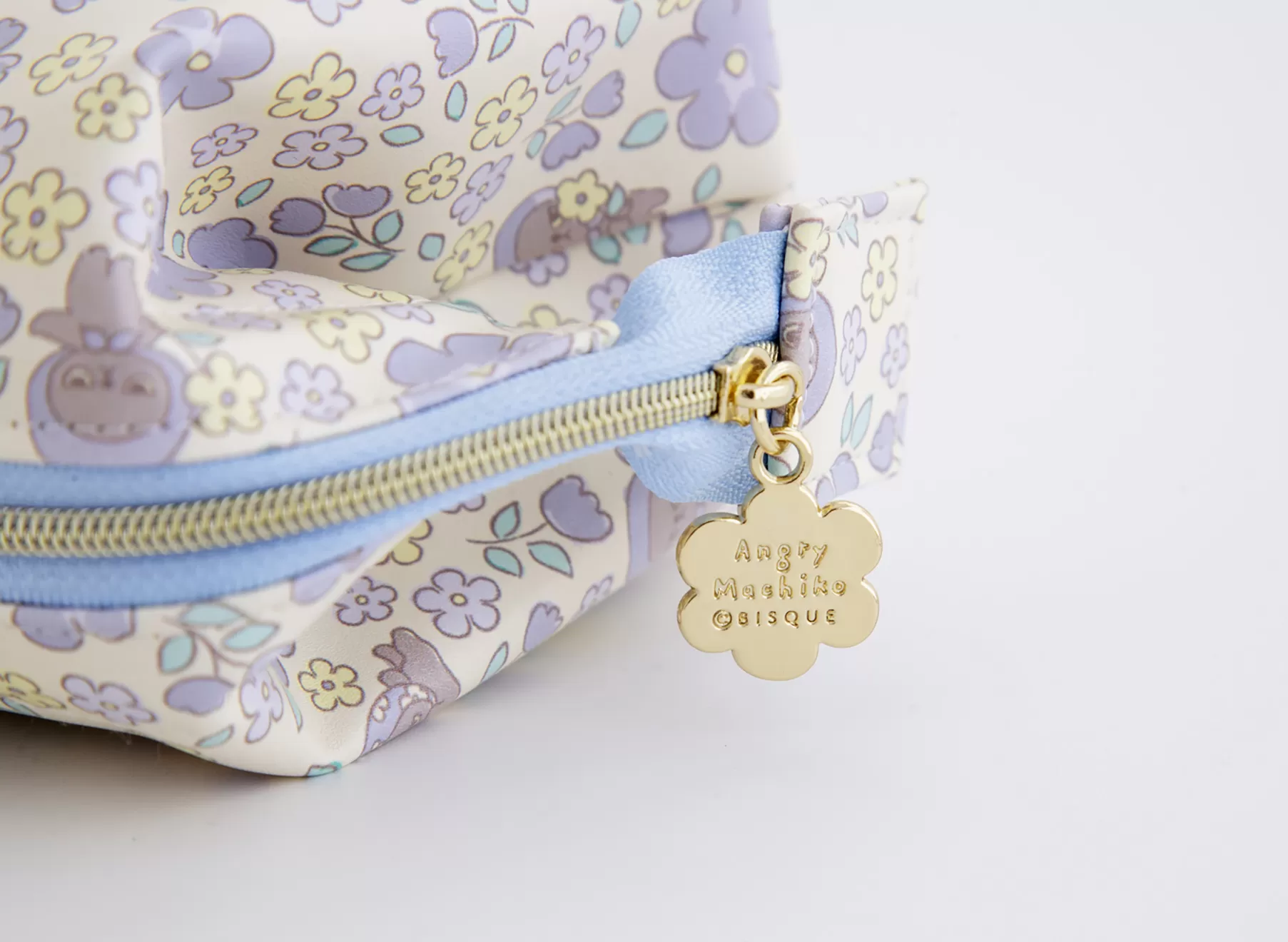 ワイヤーポーチ