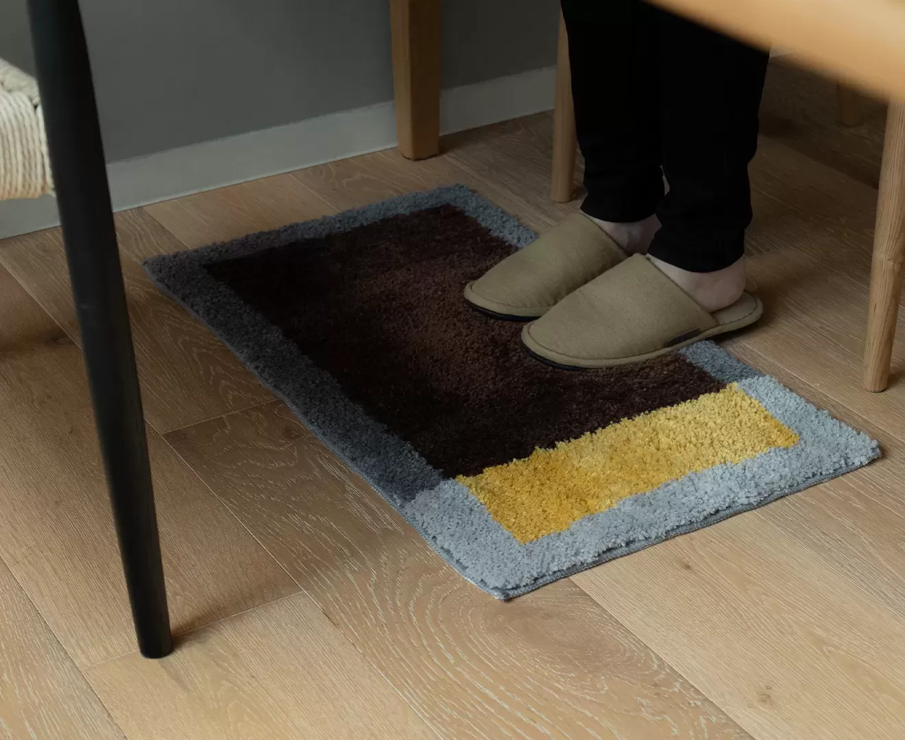 001489 FRAME BLOCK HOOK RUG 40×70