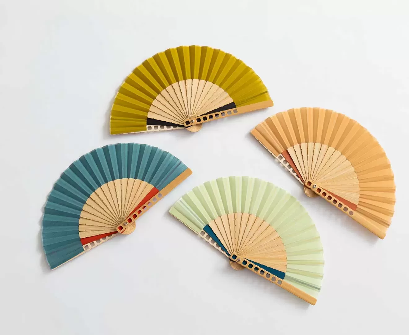 透扇子