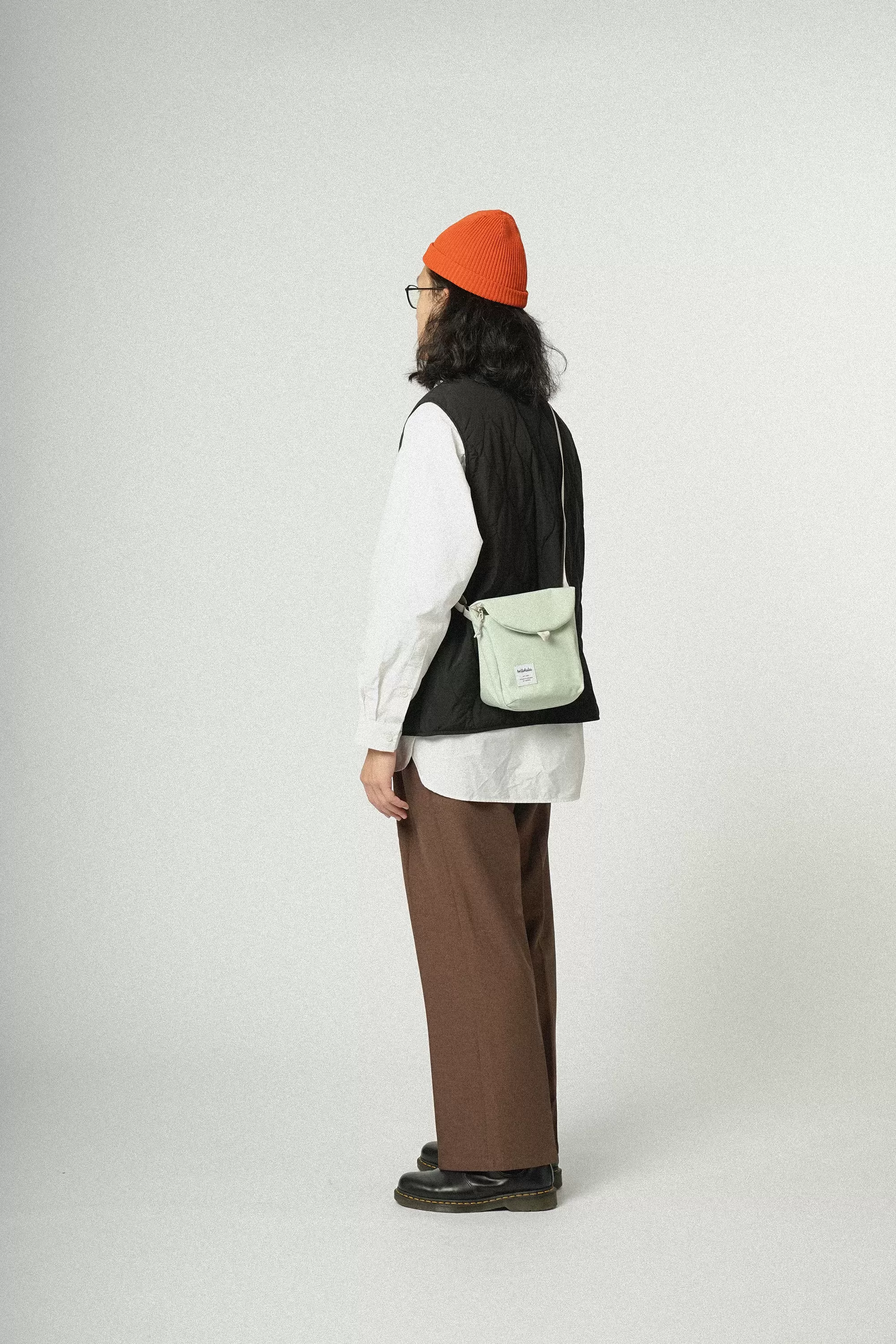 hellolulu / Desi（デシ）All day sling bag