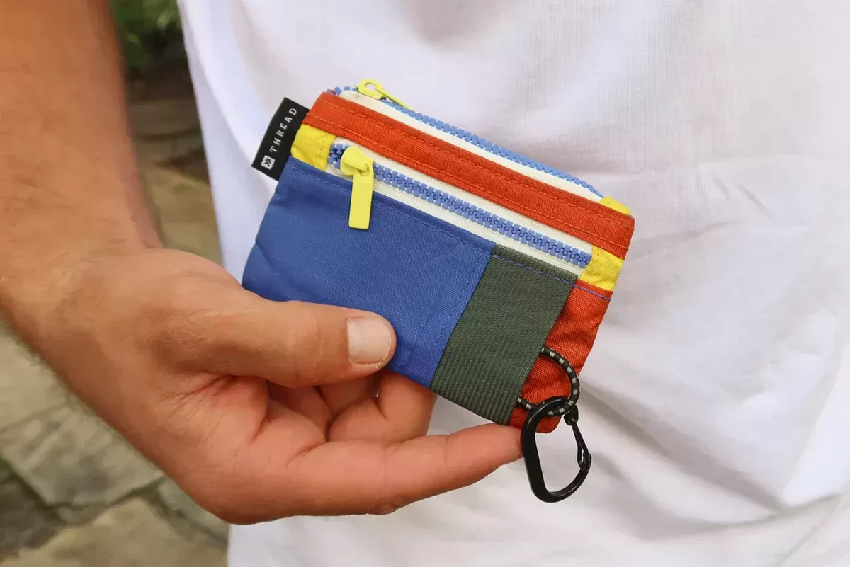 POUCH WALLETS