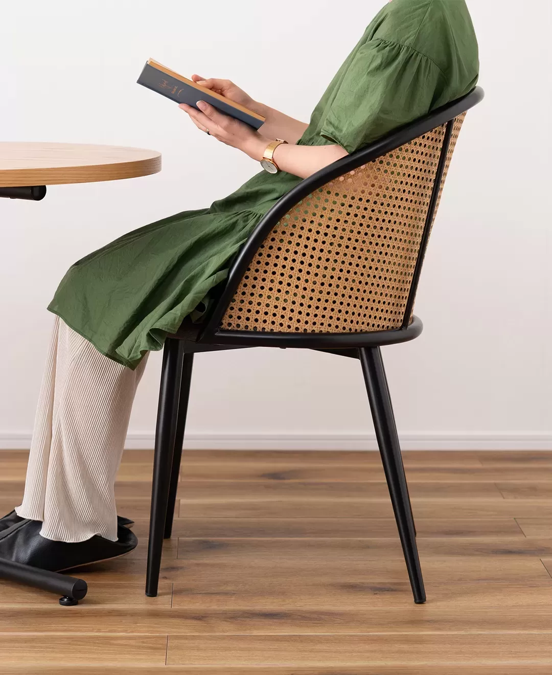 Chair　TOE-127BE/DGY